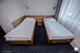 Отель Hotel Crystal Janikowo Стандартный двухместный номер с 1 кроватью-4